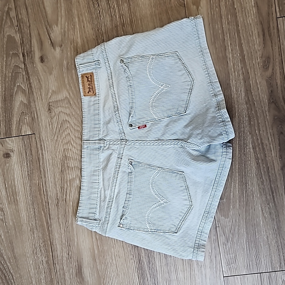 Levi's Denim Red Tab Shorty Short Blue White Striped Jean Shorts Junior's 11
